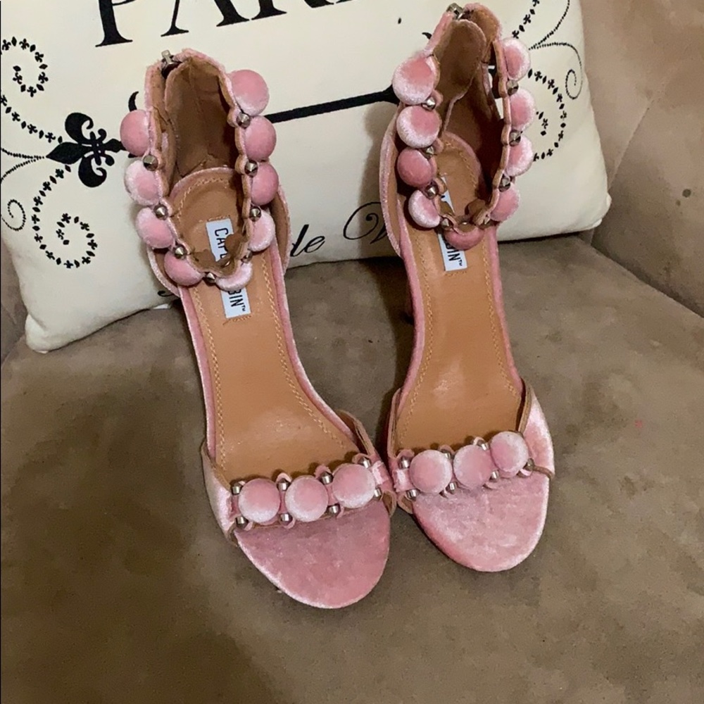 Suede pink sandals
